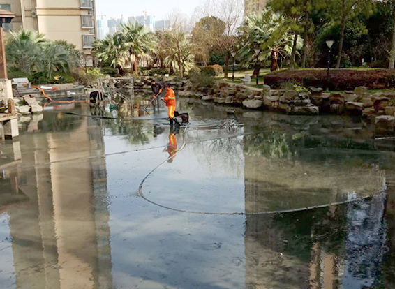 武汉景观池淤泥清理